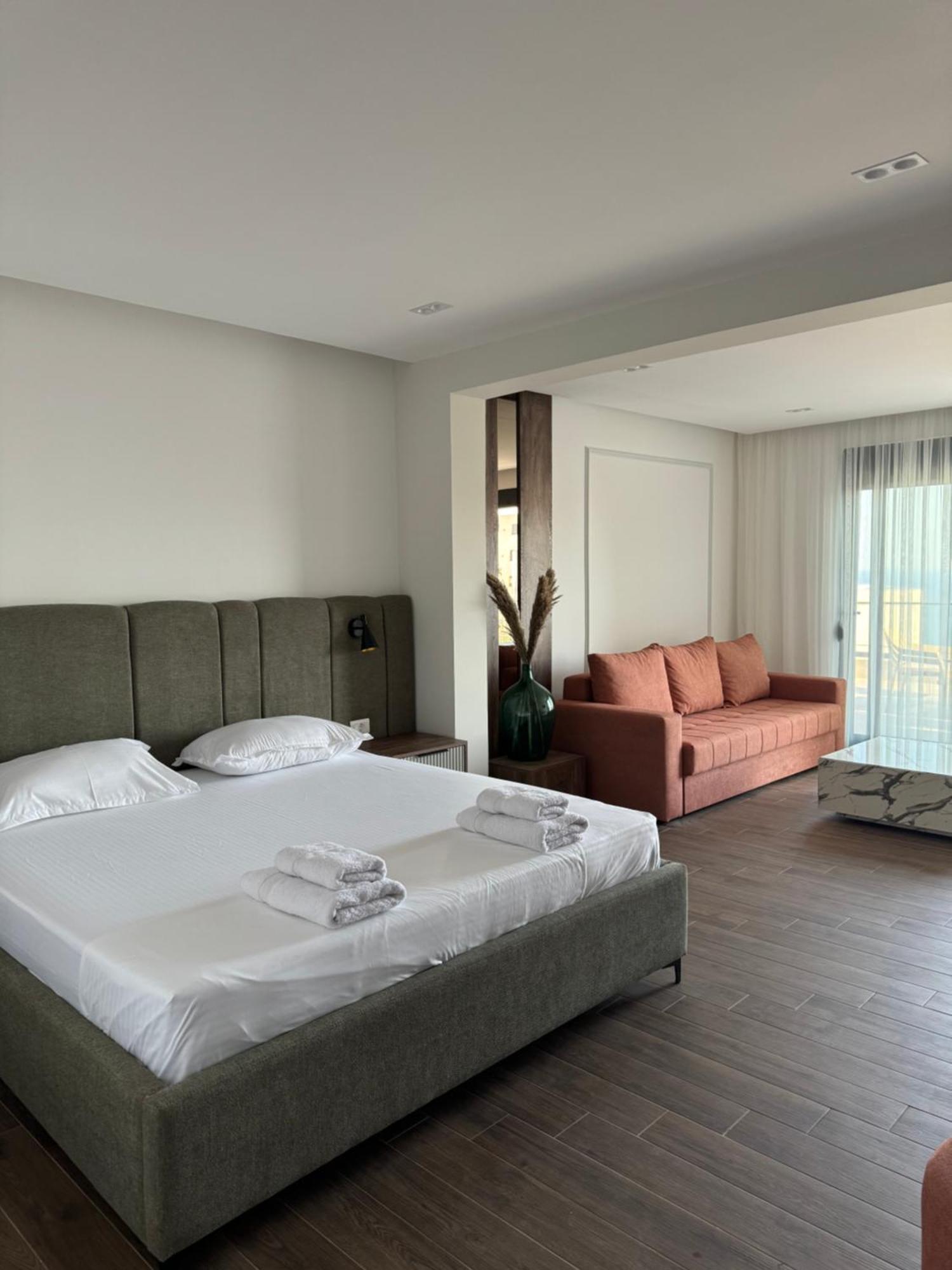 Villa Marmo Улцин Екстериор снимка